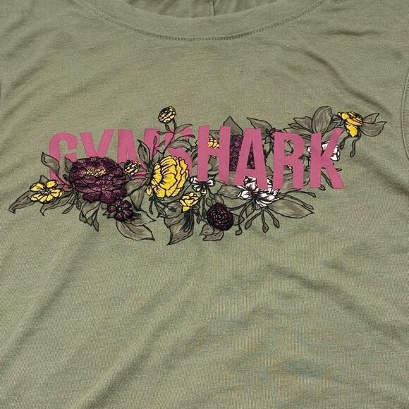 Gymshark Cropped Dolphin Slit Sleeveless Signature Shirt - US Women’s S - Picture 4 of 8